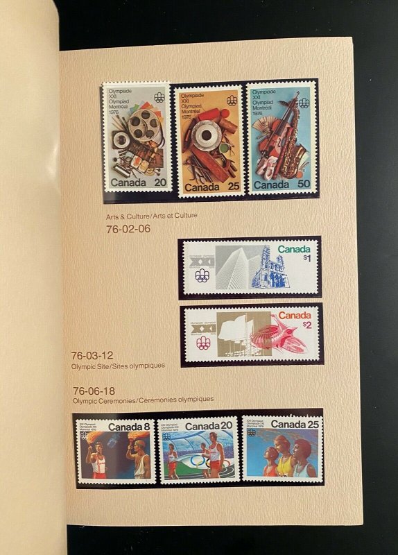 Stamps Postage Collection Canada years 1974/1979 / Album timbres complet Canada