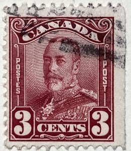 AlexStamps CANADA #151 VF Used