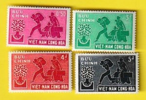 VIETNAM SOUTH SCOTT#132-135 1960 WORLD REFUGEE YEAR SET - MNH