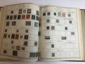 The New World Wide Postage Stamp Album Lots Of Old Stamps