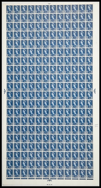 XS15 5d Scotland Regional Sheet 2x9.5mm Violet - Full sheet UNMOUNTED MINT/MNH 