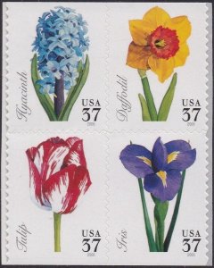 3903a Spring Flowers MNH
