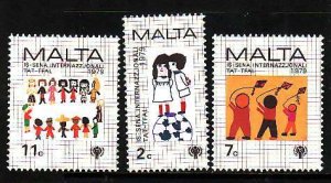 Malta-Sc#560-2- id10-unused VLH set-Year of the Child-1979-