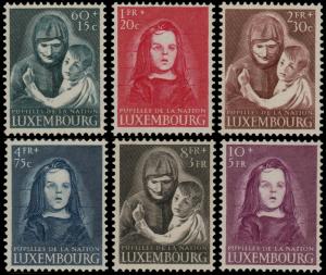 ✔️ LUXEMBOURG 1950 - WARDS OF THE NATION - SC. B157/B161 ** MNH CV 90$ [LX468]