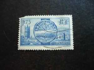 Stamps - France - Scott# 352 - Used Single Stamp