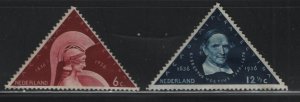 NETHERLANDS  204-205  NO GUM SET