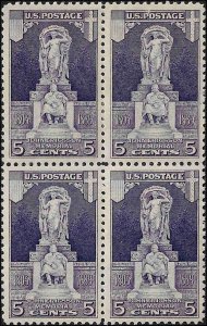 628 Mint,OG,HR/NH... Block of 4 ... SCV $27.00... Bottom pair are NH