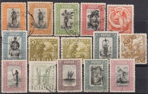 PAPUA 1932 Pictorials ½d-2/6 + extra ½d & 4d McCracken shades.