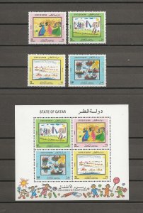 QATAR 1992 SG 891/9 , MS 895 MNH Cat £486.50