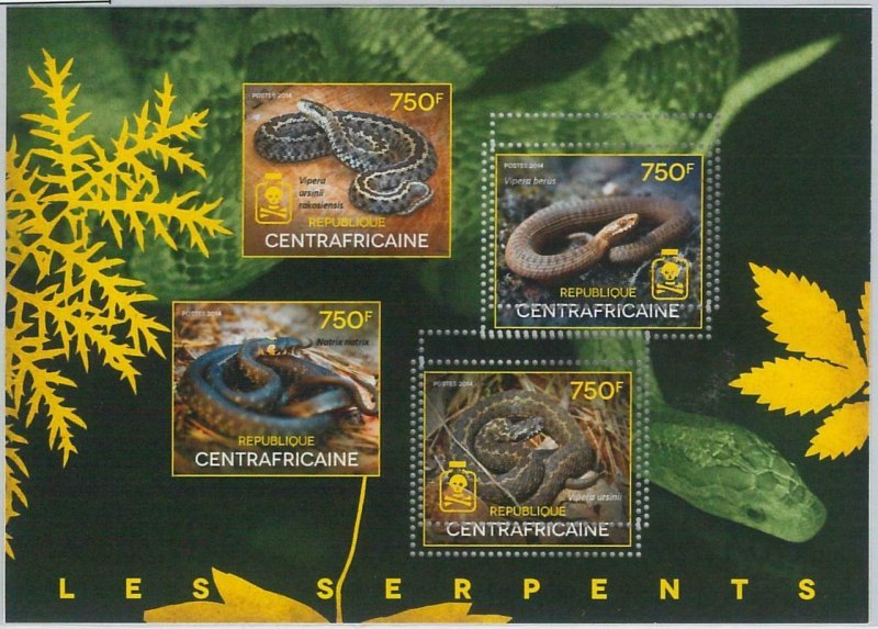 868 - CENTRAL AFRICAN R. - ERROR - MISSPERF stamp sheet 2014  SNAKES