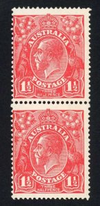 Australia 1924-5 SG 77b/c 1 1/2d scarlet HALEPENCE and thin RAL flaws VFM pair