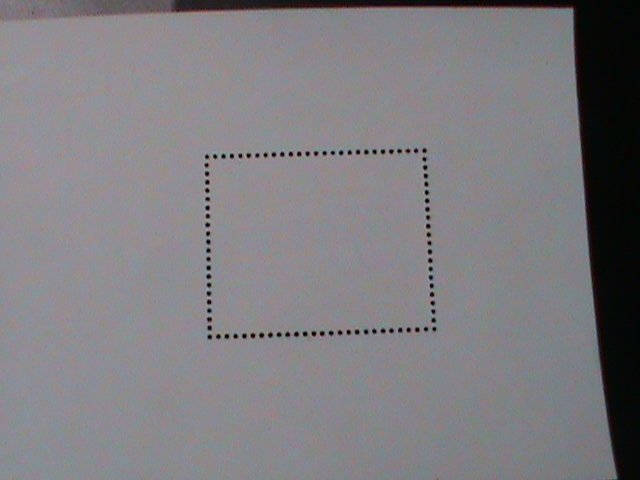 ​BENIN-1999-LOVELY-SNAKES-S/S  MNH-VF-HARD TO FIND-LAST ONE-WE SHIP TO WORLDWIDE