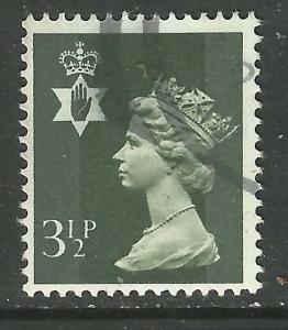 Northern Ireland GB 1974 QE2 3 1/2p Olive Grey SG NI 15 ( F260 )