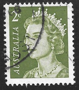 Australia #395 2c Queen Elizabeth II