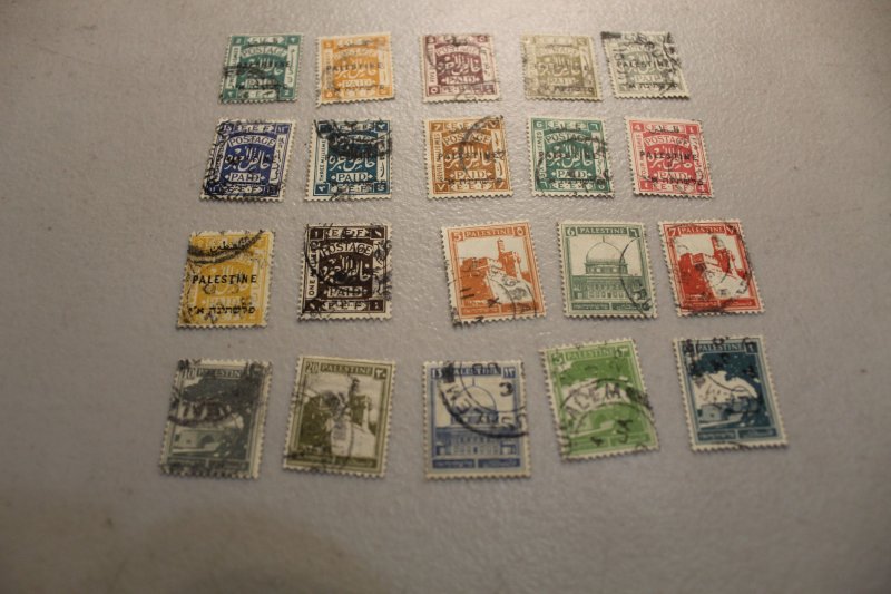 PALESTINE - LOT OF 20 DIFFERENT USED  (LOT 2)