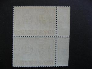 NYASALAND PROTECTORATE Sc 43 MNH pair (margin hinged), nice stamps!