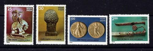 India 800-803 Hinged 1978 set