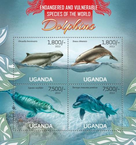 UGANDA 2013 SHEET DOLPHINS MARINE LIFE ugn13113a