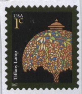 US 3749 (used on paper) 1¢ Tiffany lamp (2007)