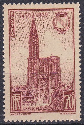 France Sc #391 Mint Hinged; Mi #458