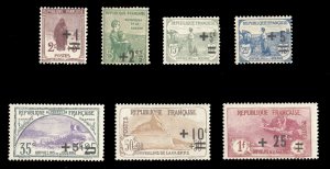 France, 1900-1950 #B12-18 Cat$69.35, 1922 Surcharges to 1fr, very lightly hinged