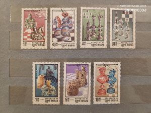 1983	Guinea	chess (F4)