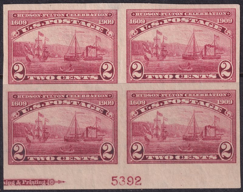 #373 Mint NG, VF, Block of 4 with plate number and imprint (CV $40) (ID40500)