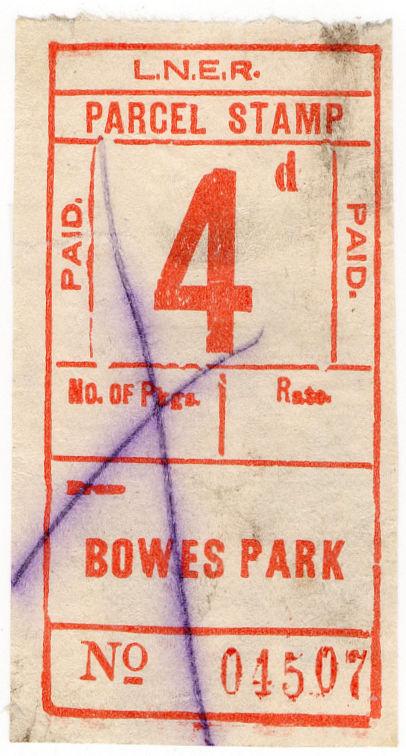 (I.B) London & North Eastern Railway : Parcel Stamp 4d (Bowes Park)