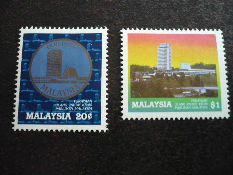 Stamps - Malaysia - Scott# 294-295 - Mint Hinged Set of 2 Stamps