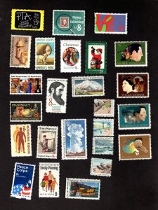 USA 25 different mint stamps issued from 1971 to 1973