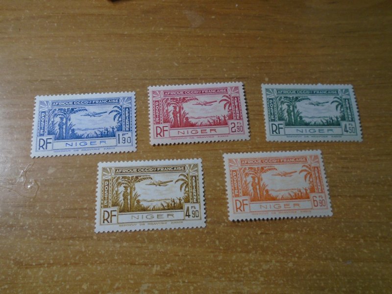 Niger  #  C1-5  MNH