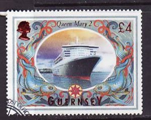 Guernsey-Sc#867-used set-Ships-Queen Mary 2 - Ocean Liner-2005-