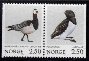 Norway Scott 821-822 MNH** Bird Pair of stamps