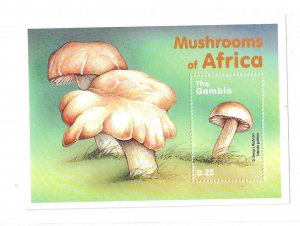 Gambia 2000 Mushrooms Fungi S/S Sc 2244 MNH C20
