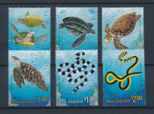 [111905] New Zealand 2001 Reptiles snakes turtles green turtle  MNH