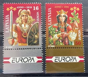 (4602) LATVIA 1995 : Sc# 407-408 HEROES NTL EPIC LACPLESIS SPIDOLA - MNH VF