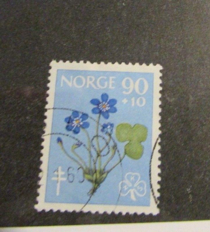 NORWAY BOB Sc #BB63 Θ used, flower, very fine. stamp + 102 card 