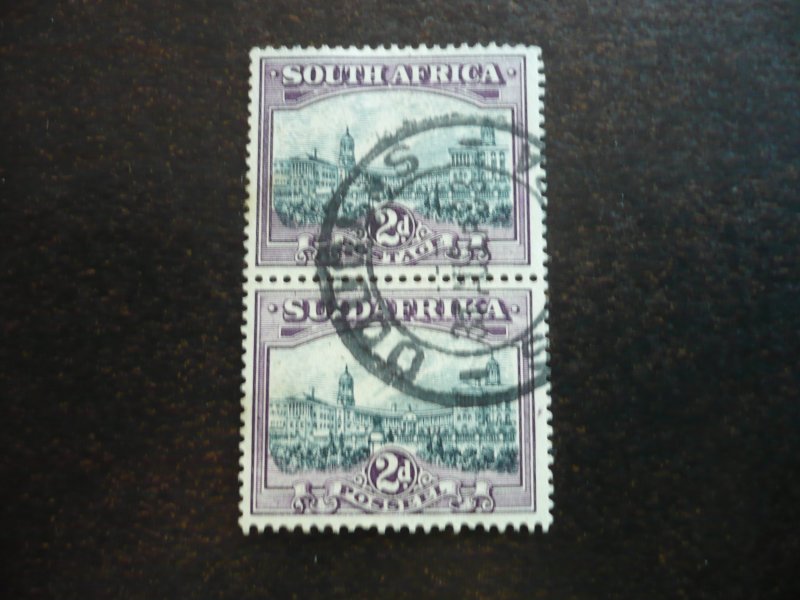 Stamps - South Africa - Scott# 53 - Used Pair of 2 Stamps