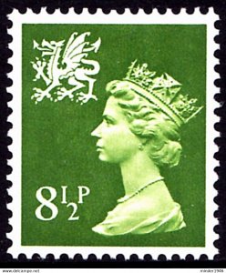 GREAT BRITAIN Wales 1976 QEII 8½p Yellow-Green SGW26 MNH