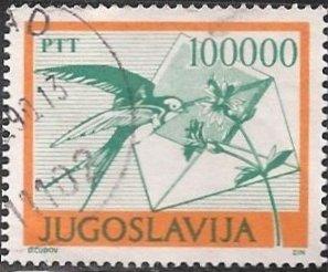Yugoslavia #1945 (used) 100,000 bird & envelope (1989)