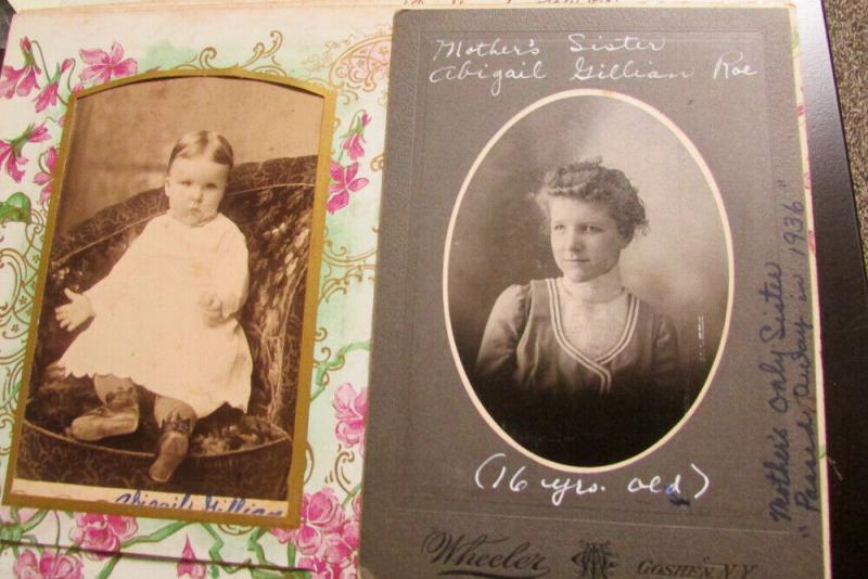 US Black & White Family Photo Album Turn of the Century