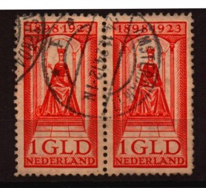 Netherlands Scott  132 Pair Used