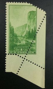 MOMEN: US STAMPS #740 VAR. FOLDOVER ERROR MINT OG NH LOT #72517