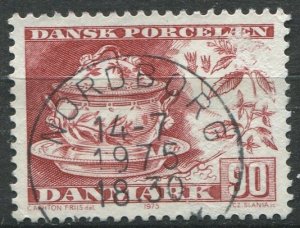 Denmark Sc#568 Used, 90o brn red, Porcelain 1975 (1975)