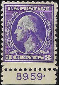 530 Mint,OG,HR... SCV $2.00... Plate# single