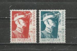 Norway Scott catalogue # 590-591 Mint NH