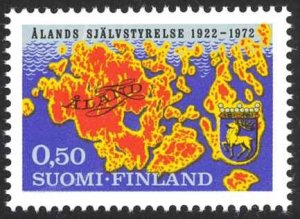 Finland Sc# 516 MNH 1972 50p Map and Arms of Aland