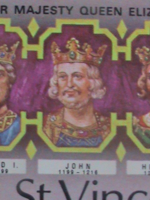 ​ST. VINCENT-1977 SC#484- SILVER JUBILEE OF QUEEN ELIZABETH II MNH SHEE VF