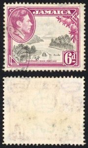 Jamaica SG128aa 6d Perf 12.5 Dotted line through Fruit plus Dot in Triangle