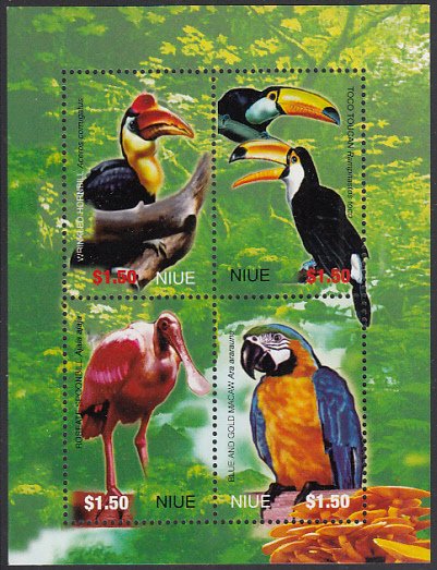 Niue 2004 MNH Sc #782 Sheet of 4 $1.50 Hornbill, toucan, spoonbill, macaw Birds